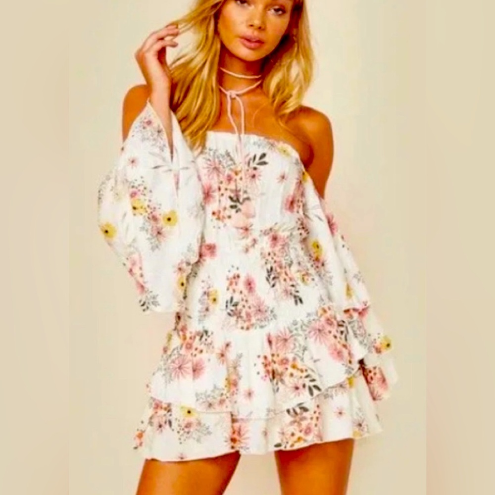 Planet blue cinched romper floral pink and white